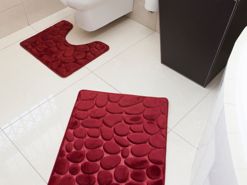 helpful equipment for seniors non-slip bathroom mat